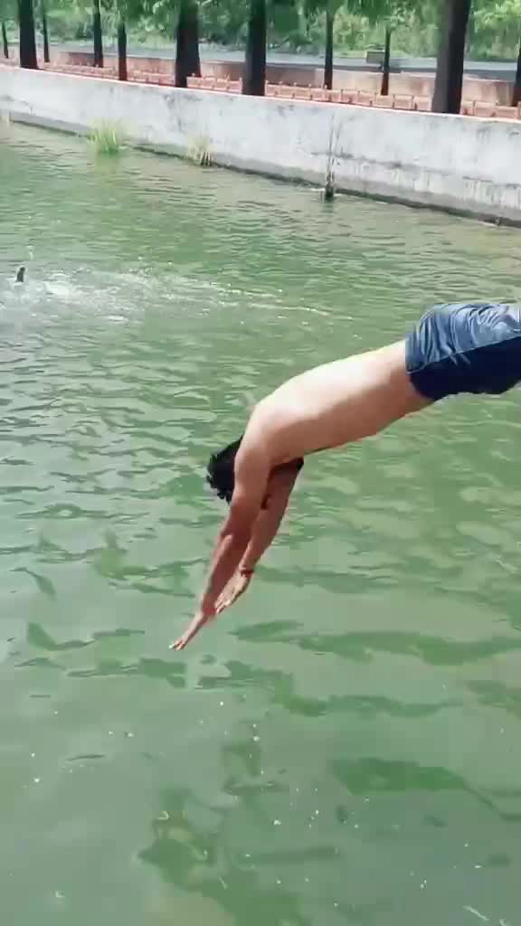 @HarishHR16