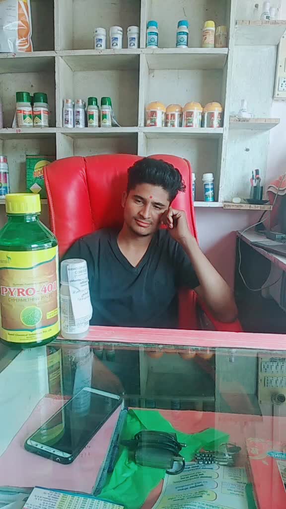 @😎👑Yogesh Kuber👑😎