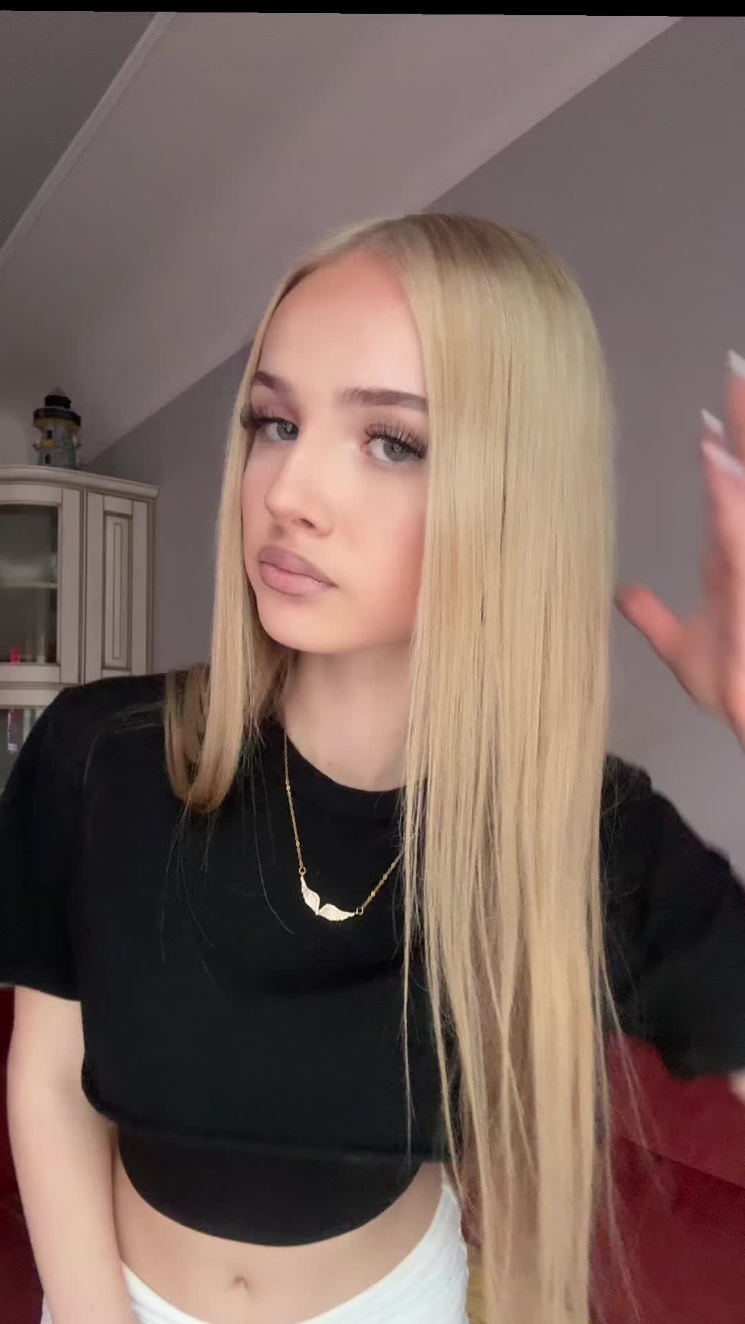 @omgtolenkaa