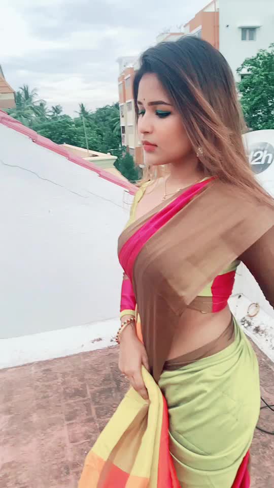 @snehaofficial__
