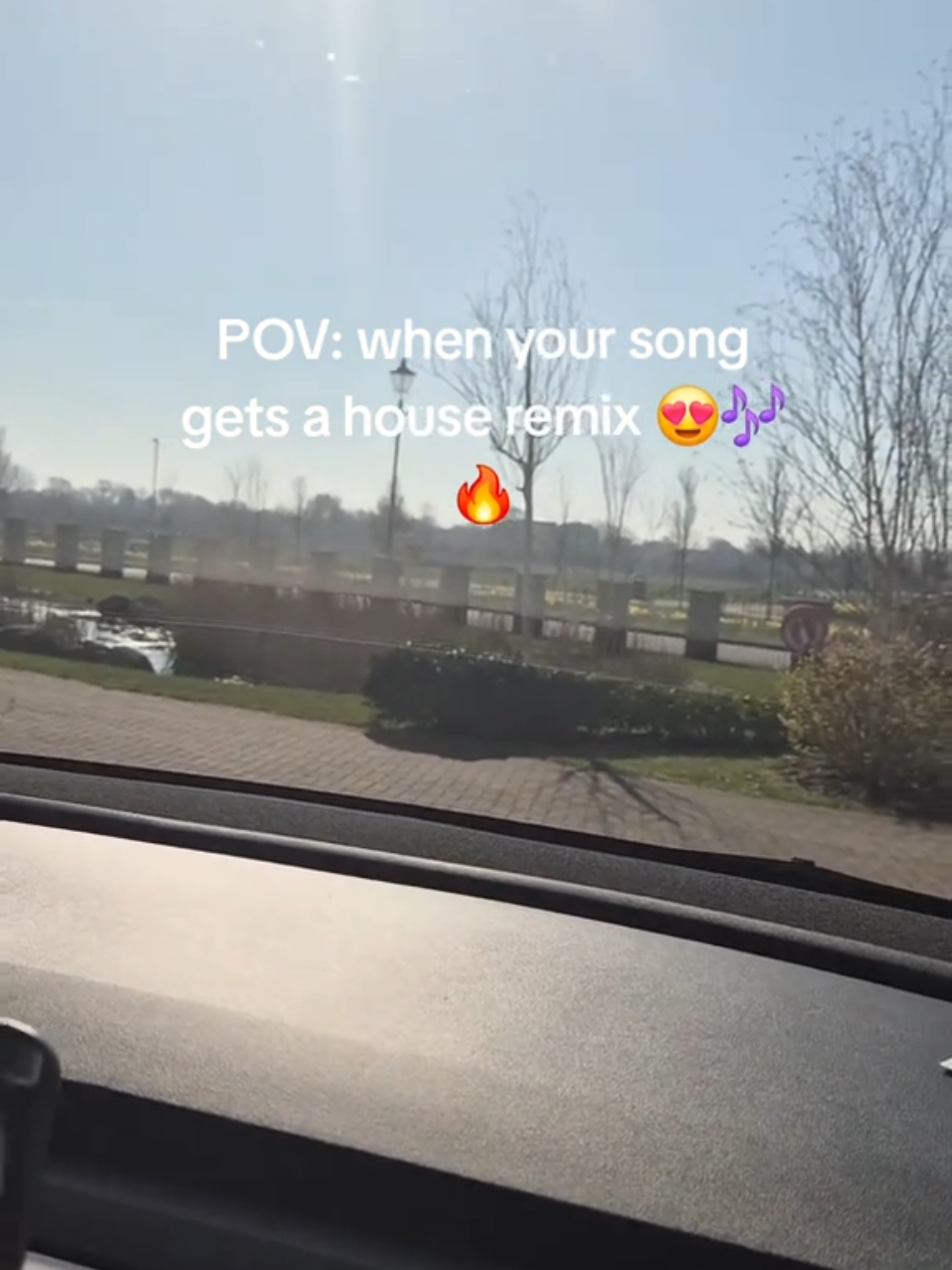 @Aysha Lor&eacute;n 🎶🎤