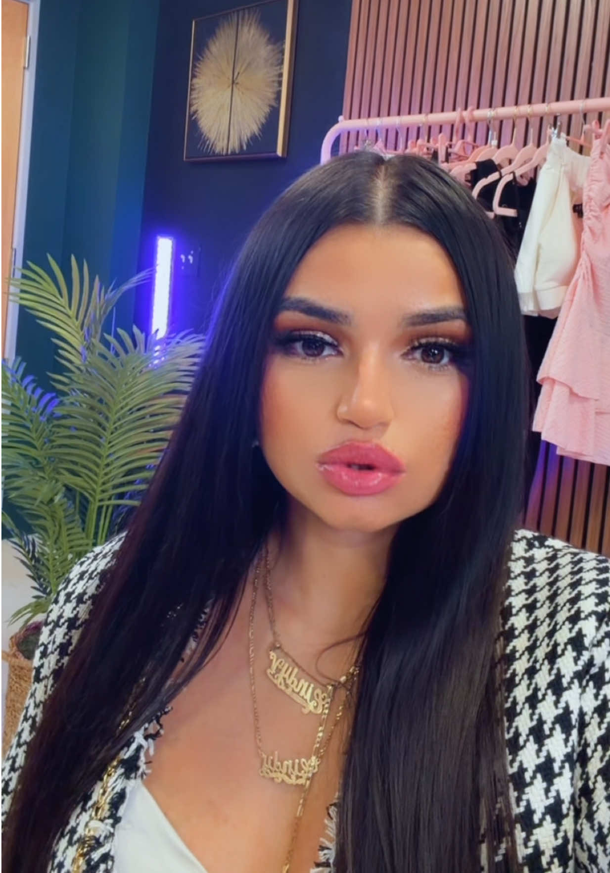 @cindyvofficial