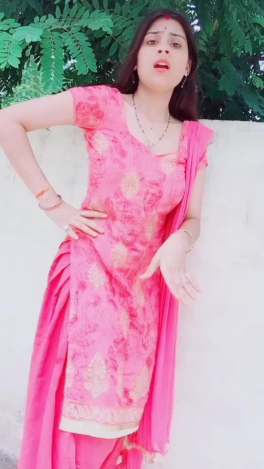 @Bhojpuriqueen👸(Nik)