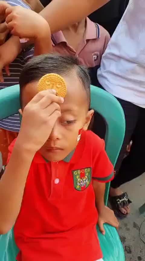 @Pati hits