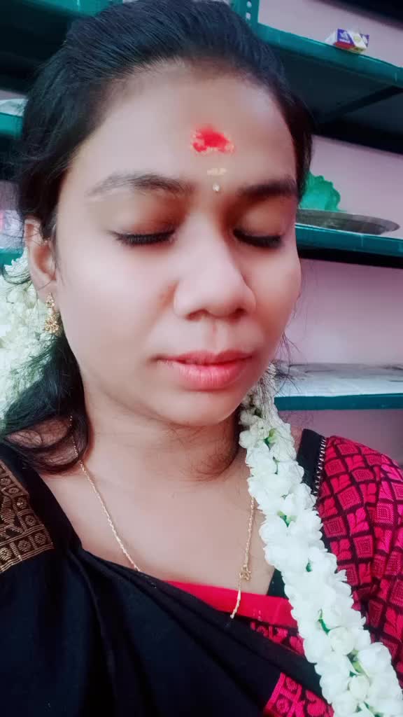 @geethukuttymma