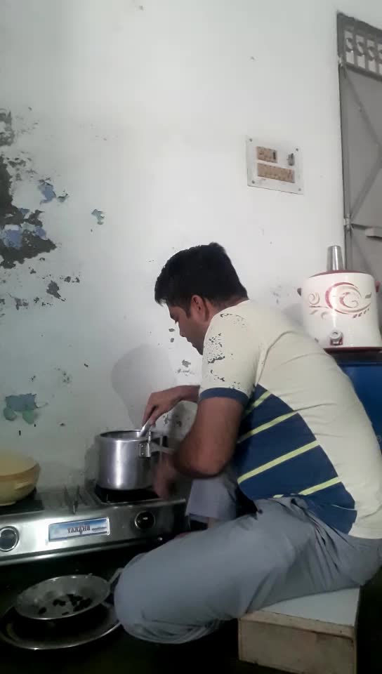 @Meesam zaidi