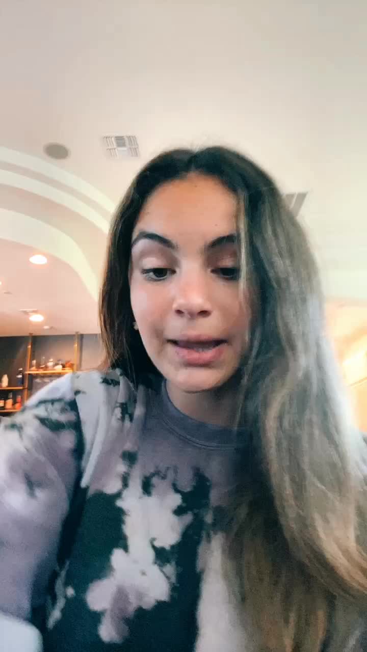 @sarabellaharris