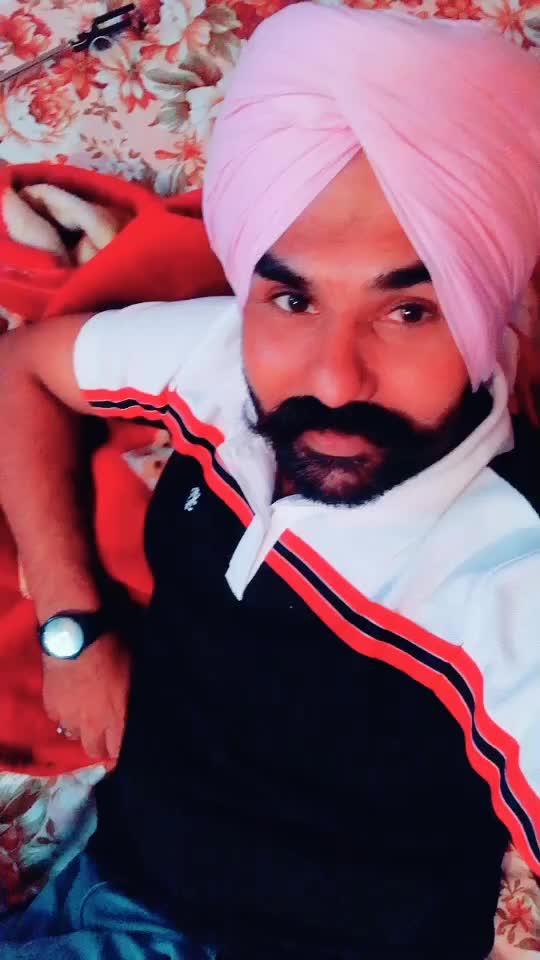 @SIMRAN SIDHU ਪੱਤਰਕਾਰ
