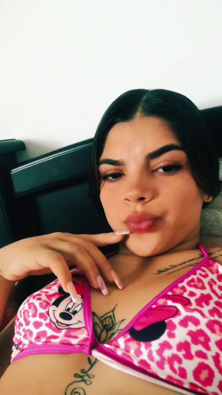 @Angie Acevedo