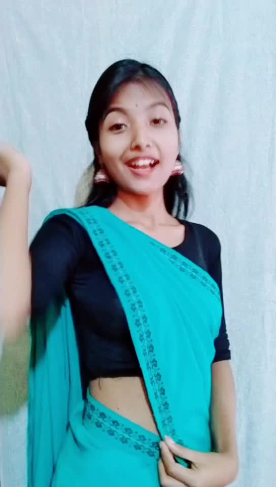 @DishaA... 🖤🖤
