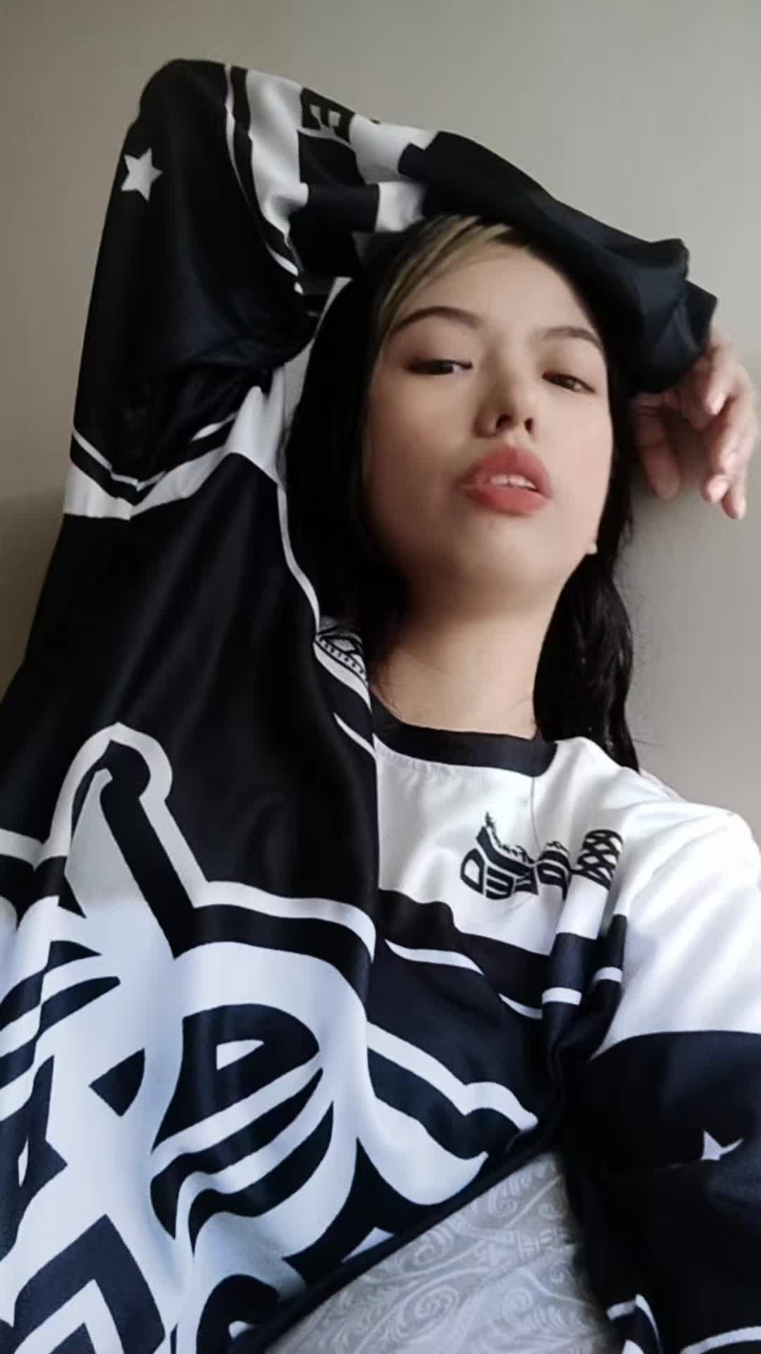 @Medusxa