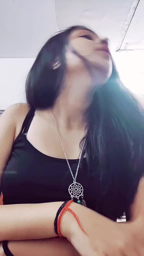 @Vanshika Singh💋