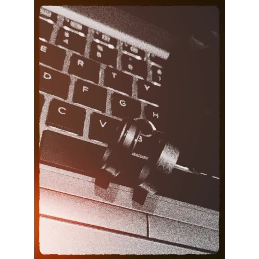 @𝙌𝙖𝙞𝙨_🖤