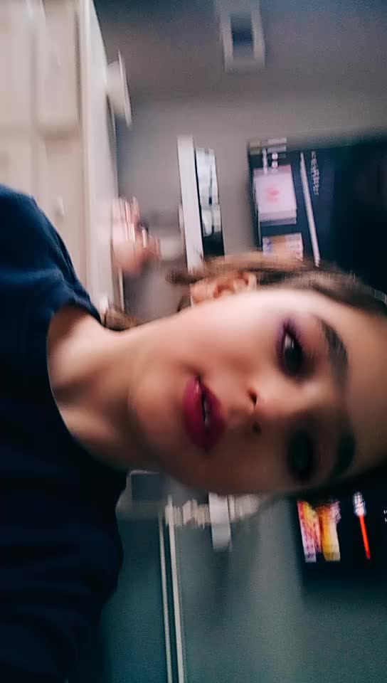 @Auroracelli.
