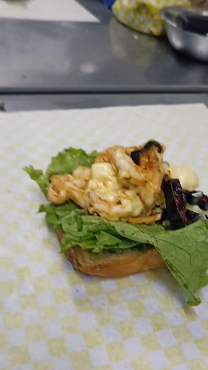 @Veery Deli
