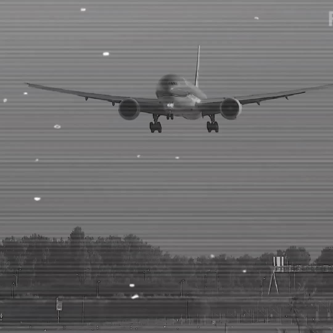 @Av_Ethan✝️✈️
