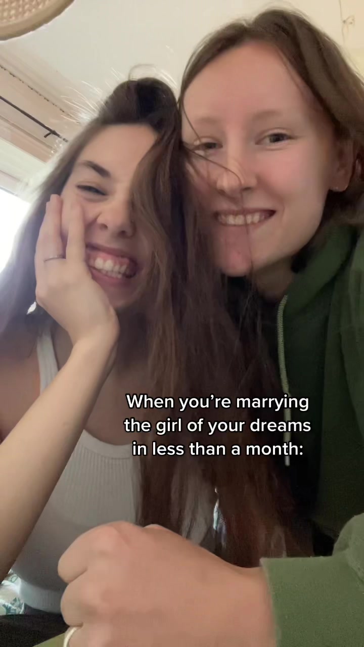 @BellaAndBecca