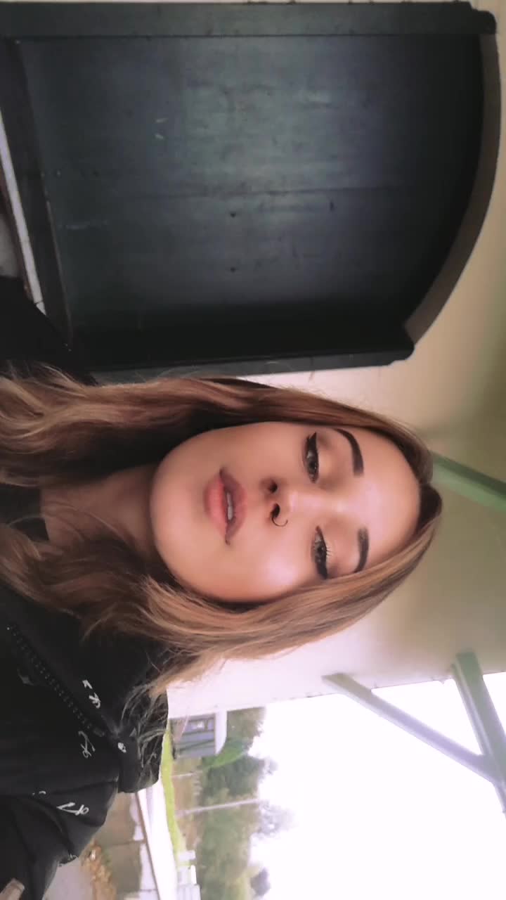 @Shari.