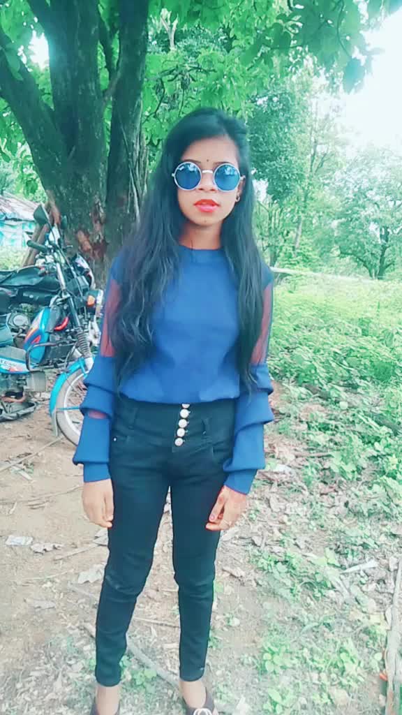 @alone.....queen....?