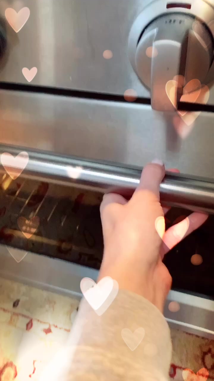@VictoriaPersico