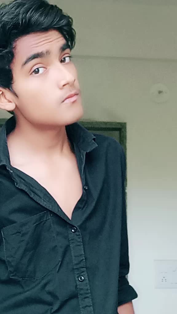 @SHAIKH_R E H A N🔥