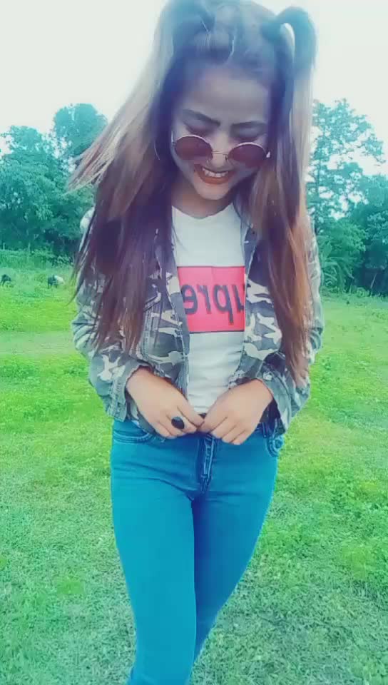 @plz follow me guys
