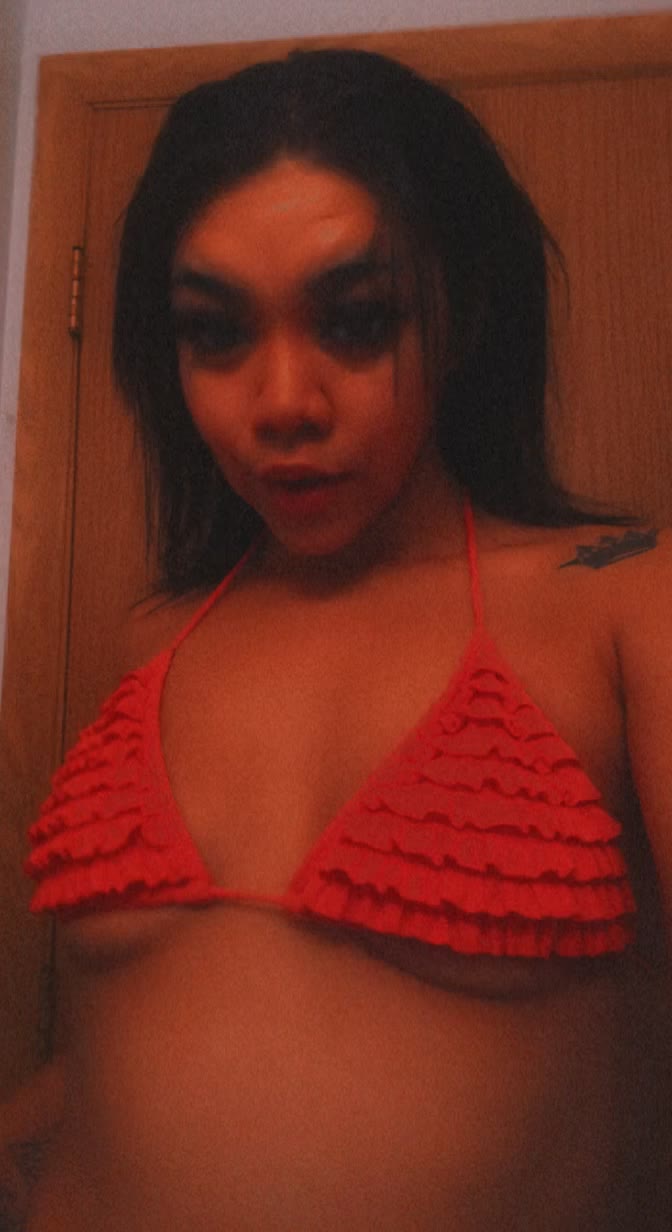 @Queen.B