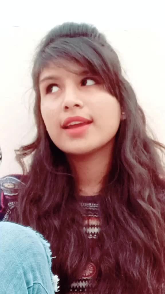 @🐾Radhika🐸
