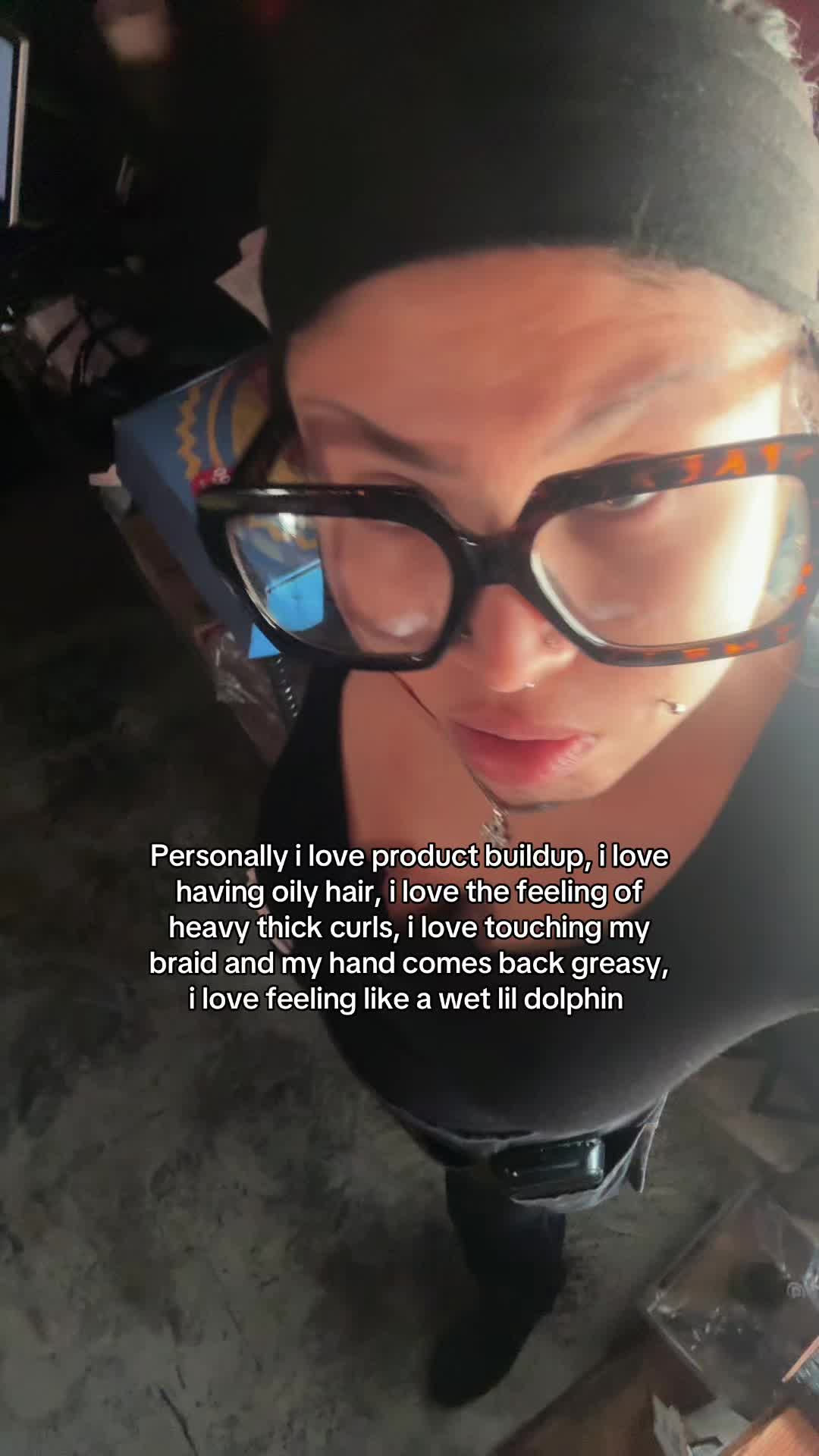 @️