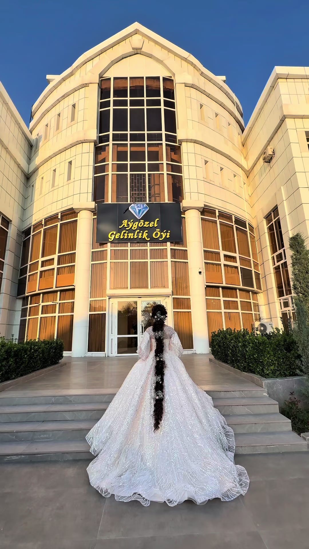 @Aykadiamond_bridal