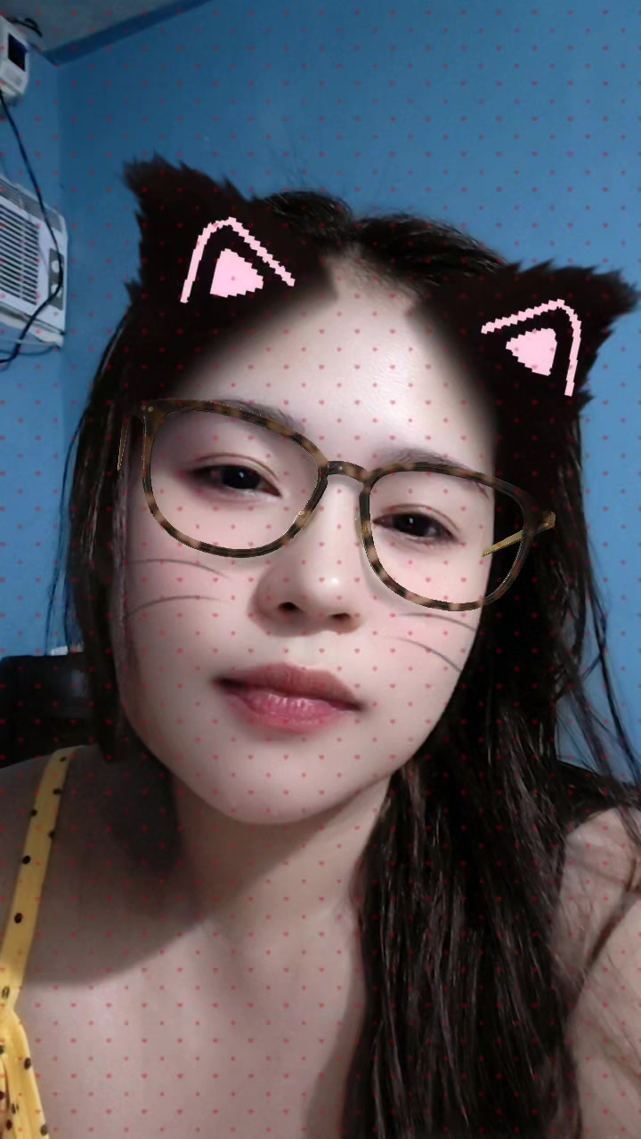 @Desiree🩷🩵