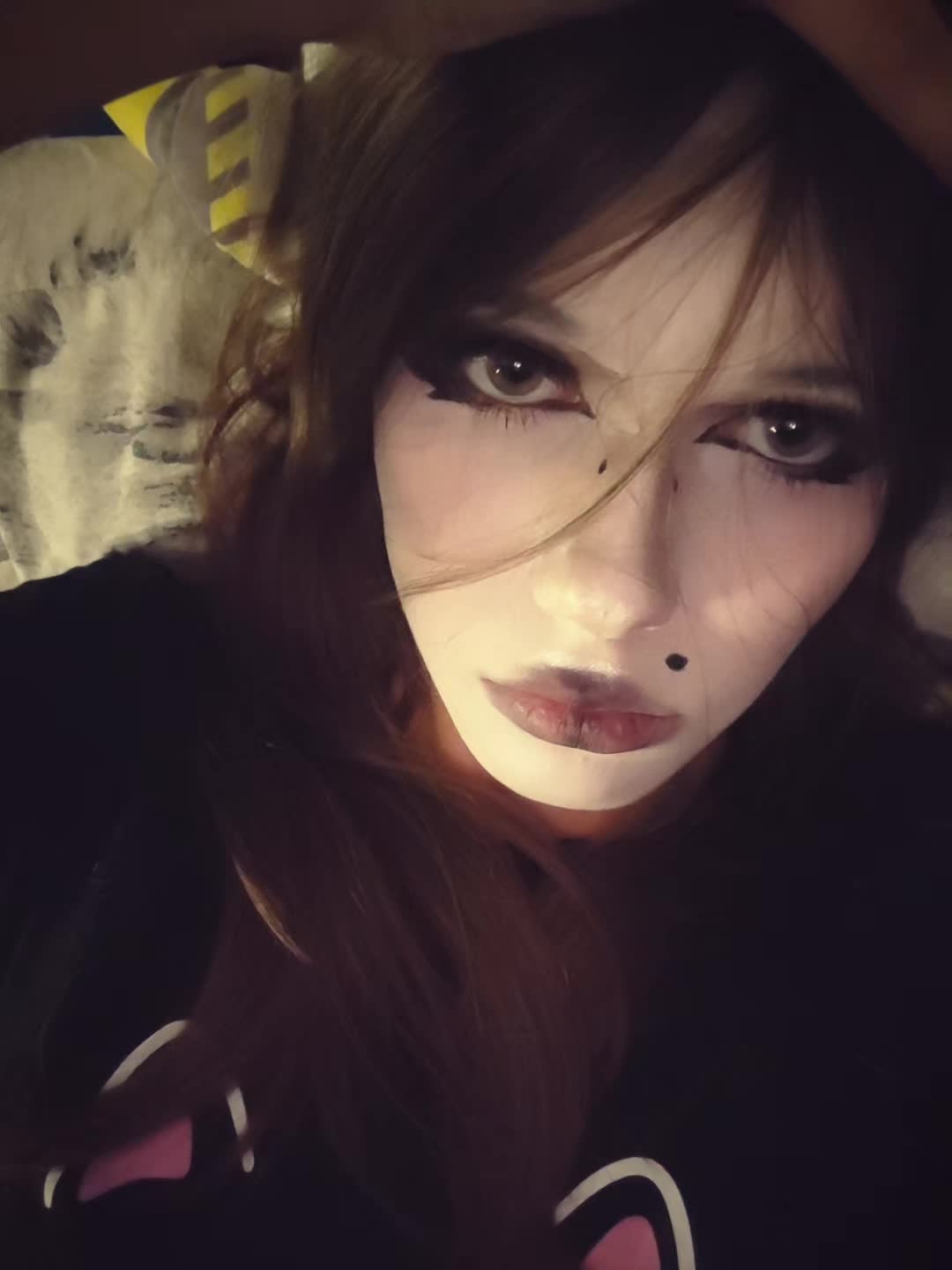 @𝘴𝘮𝘰𝘬𝘺𝘱𝘢𝘸 𝘹.𝘲