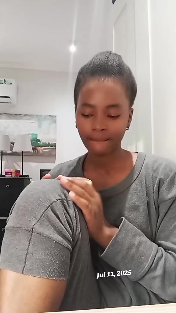@Angel 🦋