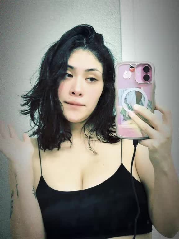 @Linda🦋