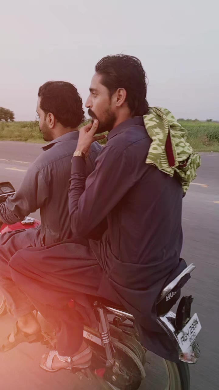 @𝐋𝐚̊𝐝𝐥𝐚̄ 𝐌𝐚̊𝐋𝐢̄𝐤 💯.
