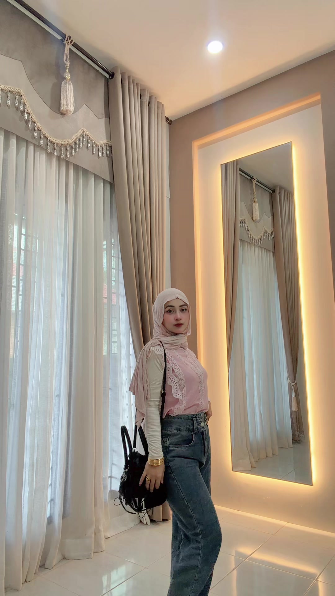 @novhaAD