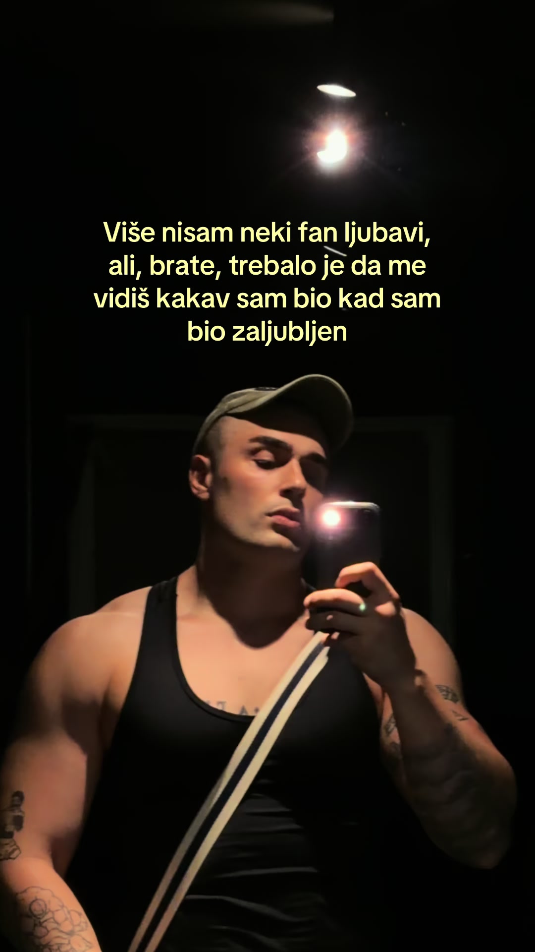 @V U K