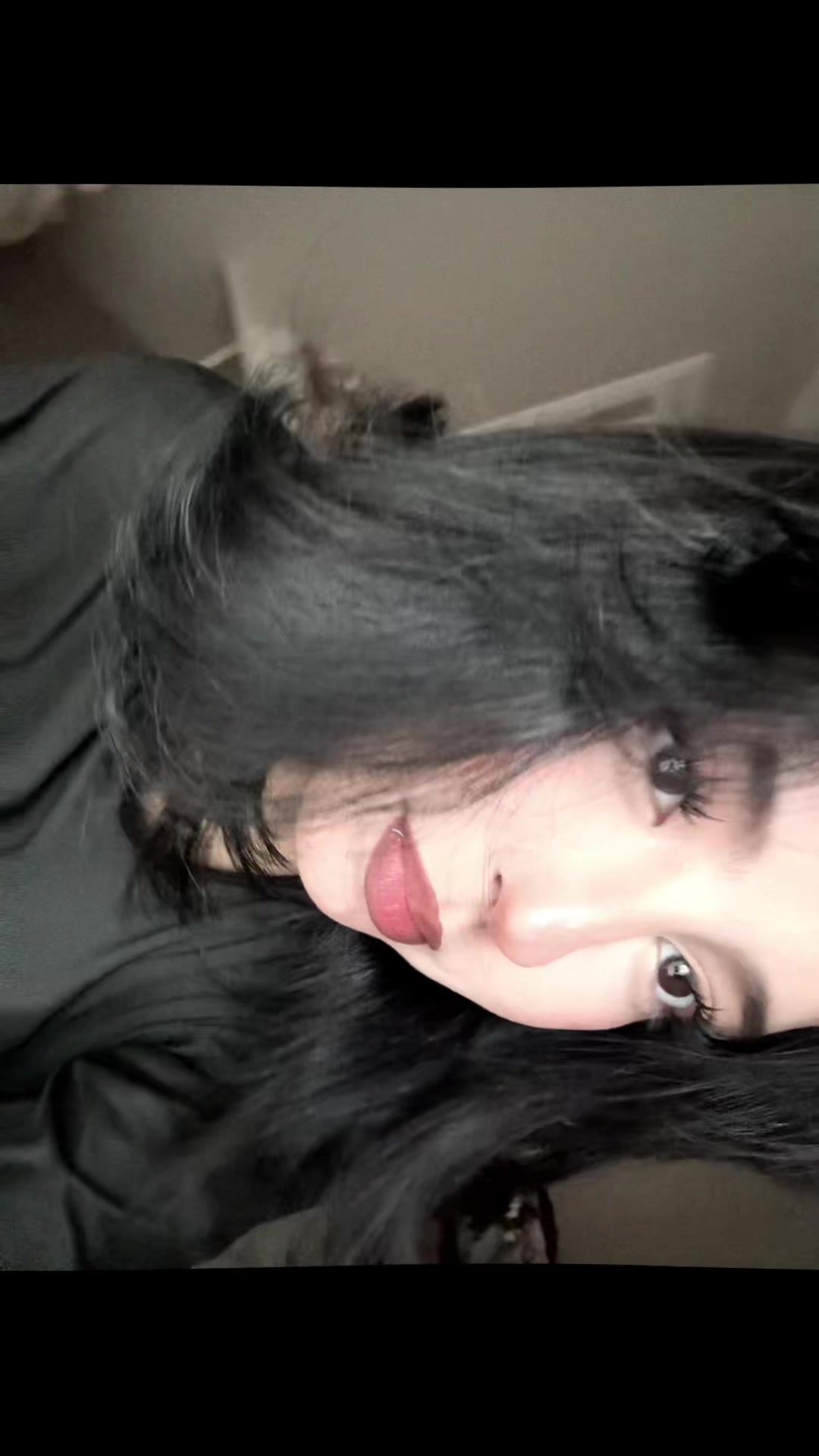 @Jdjks