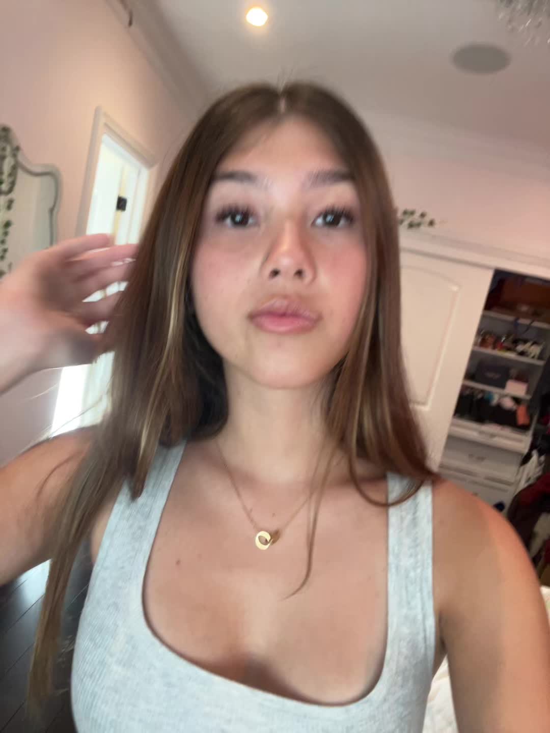@ysabella