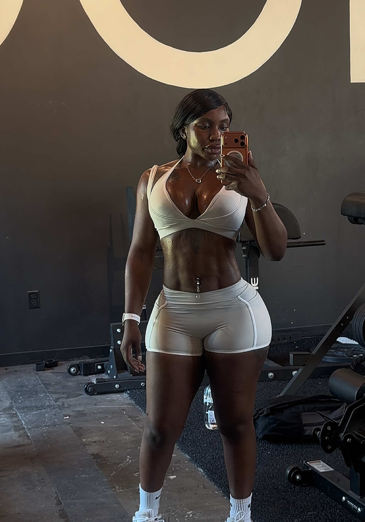 @Realglorious