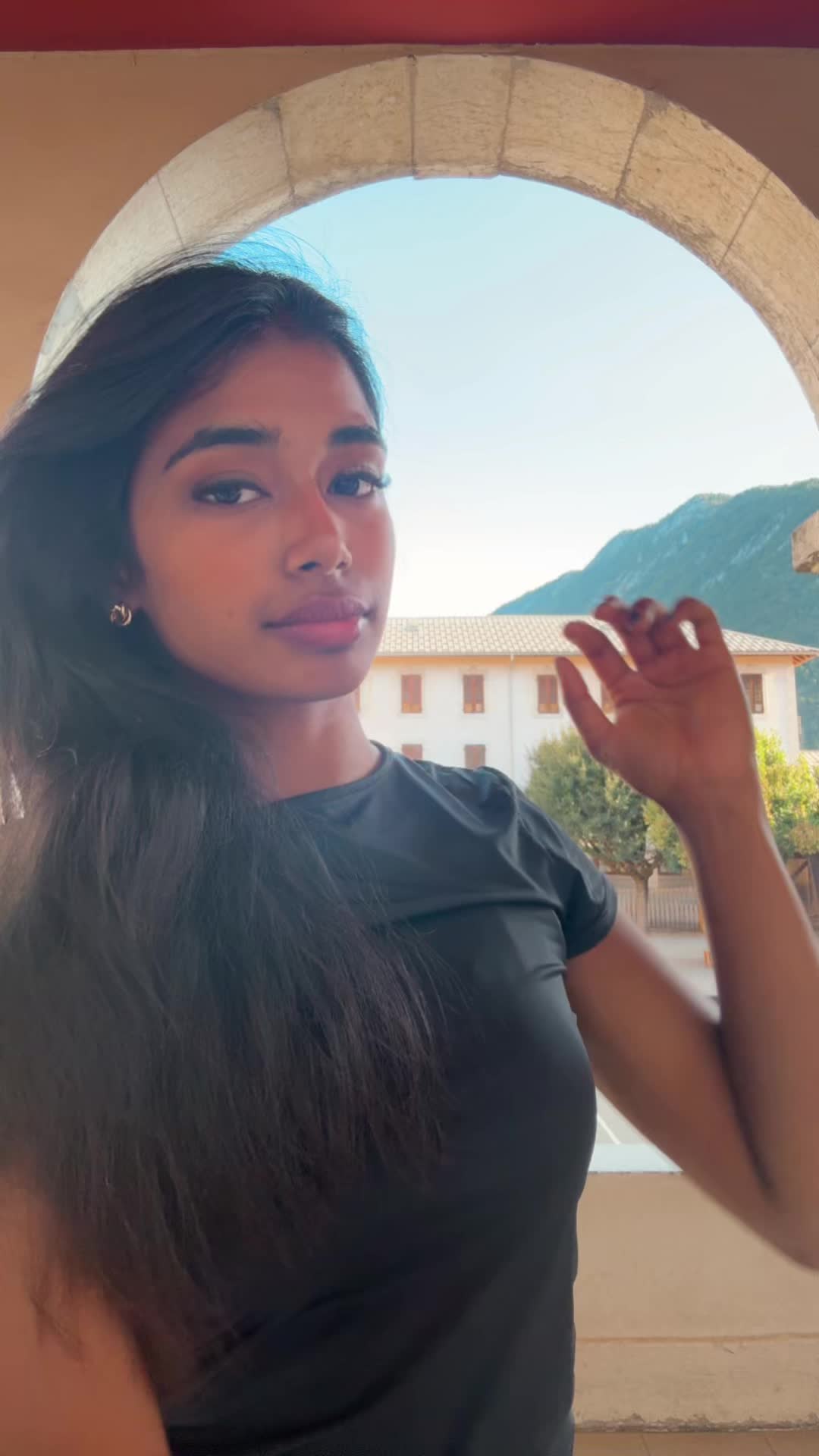 @Paviviii