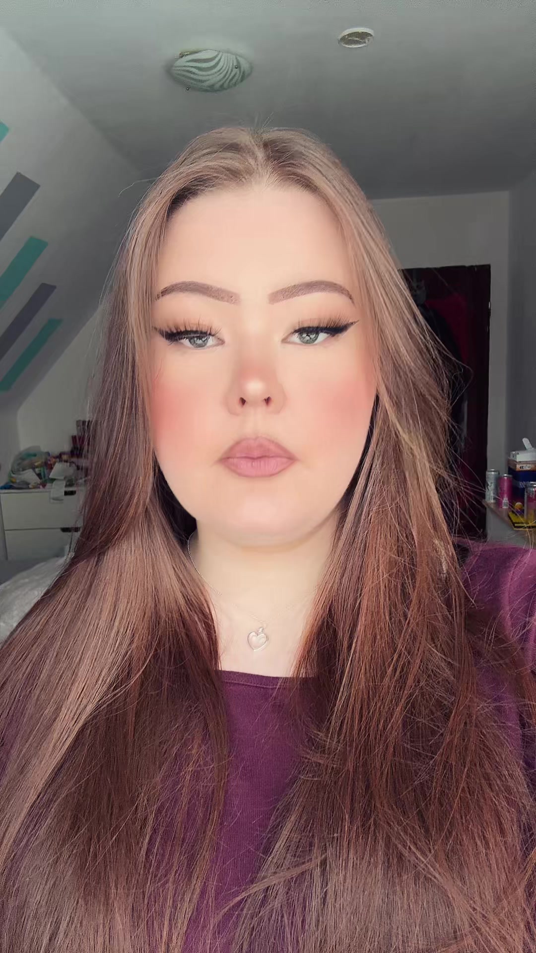 @𝐿𝑎𝑟𝑎 ྀི