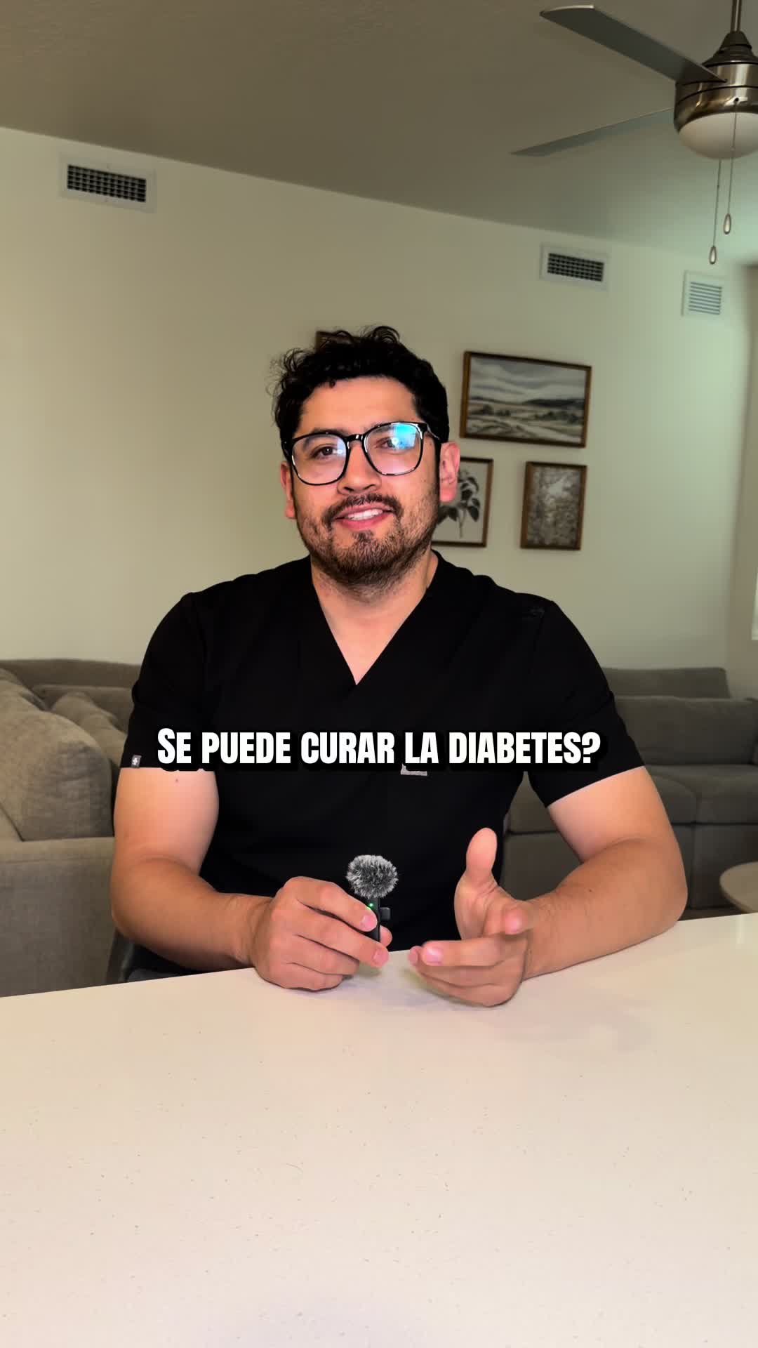 @Latino MD / Dr. Javier Munoz