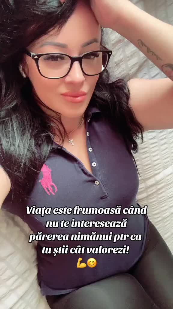 @Gabriela Flo🇹🇩🇩🇪