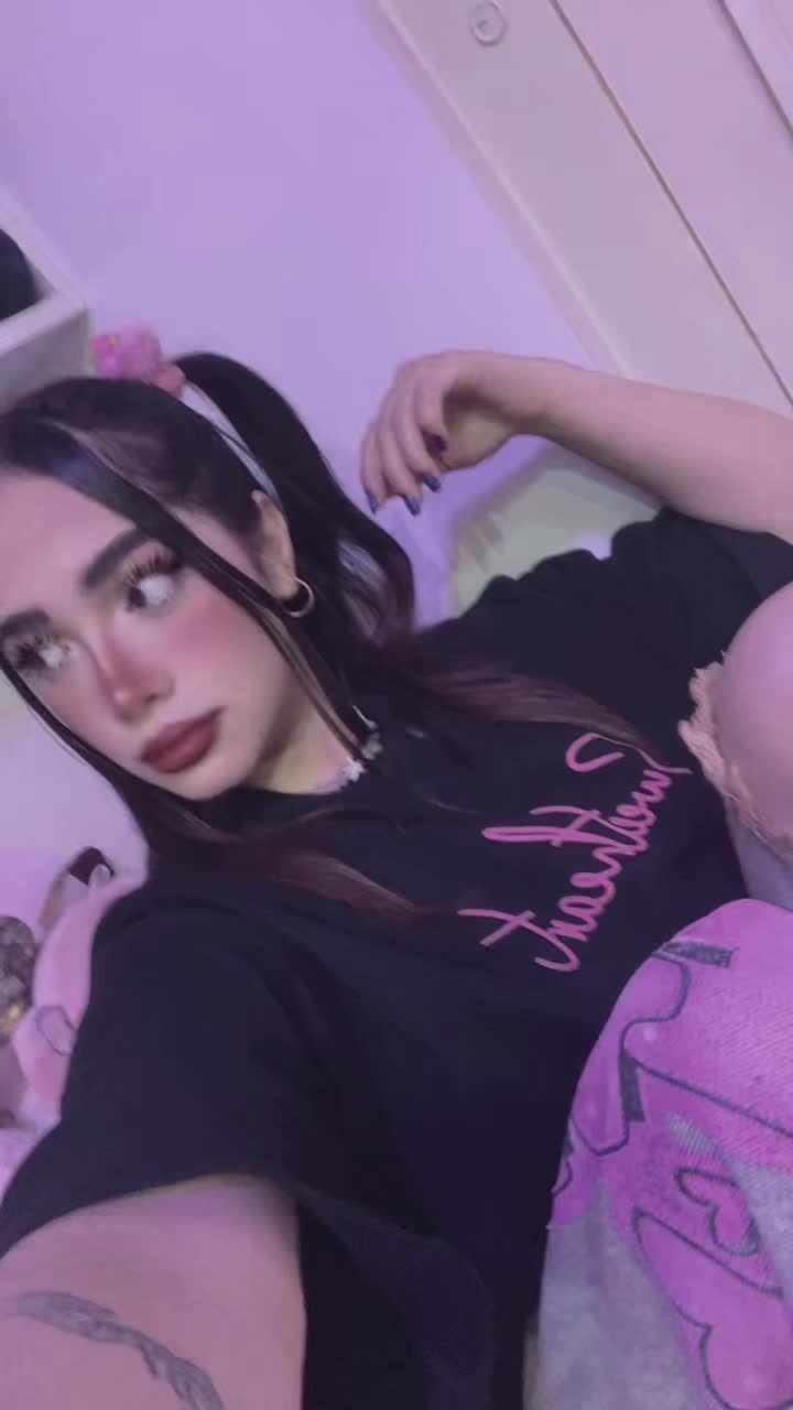 @🦋