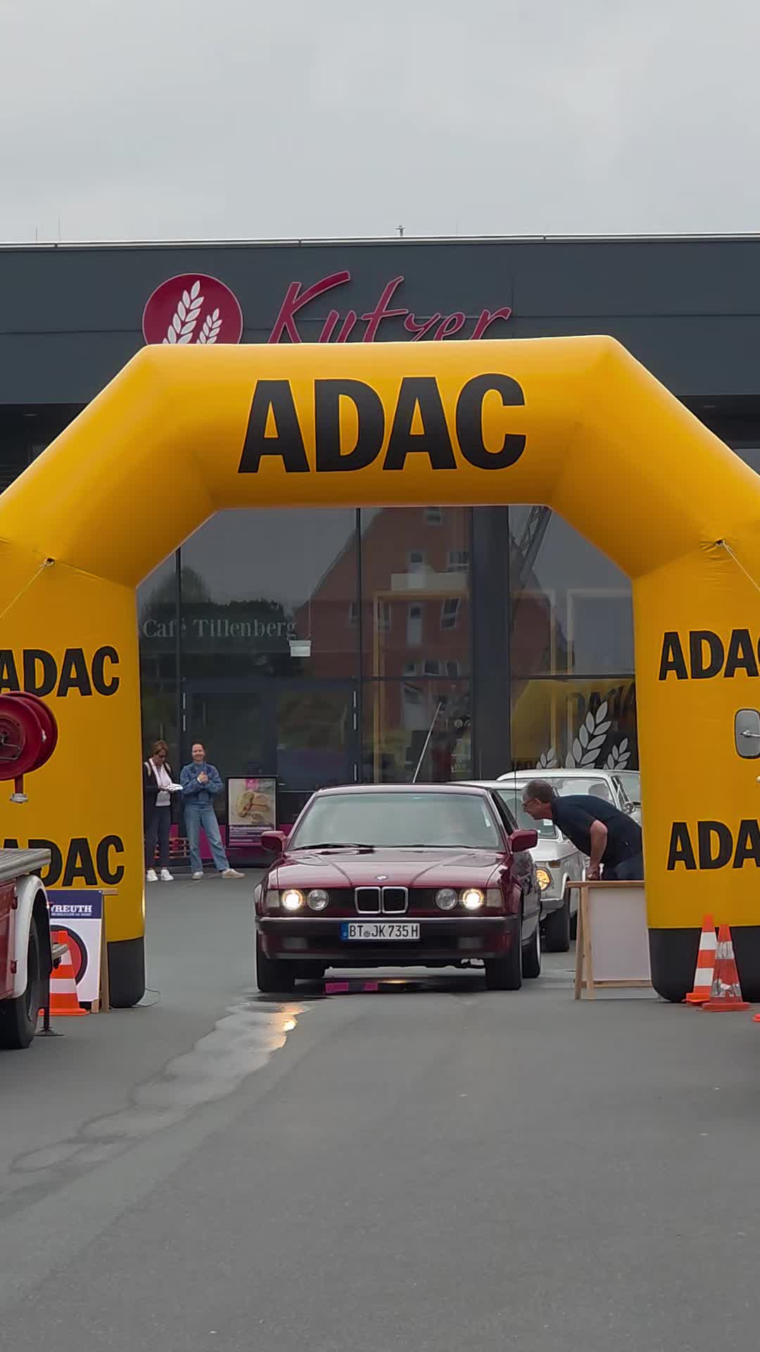 @Alex | Cars & Classics