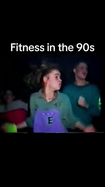 @No Phone 📵 Just Rave🕺