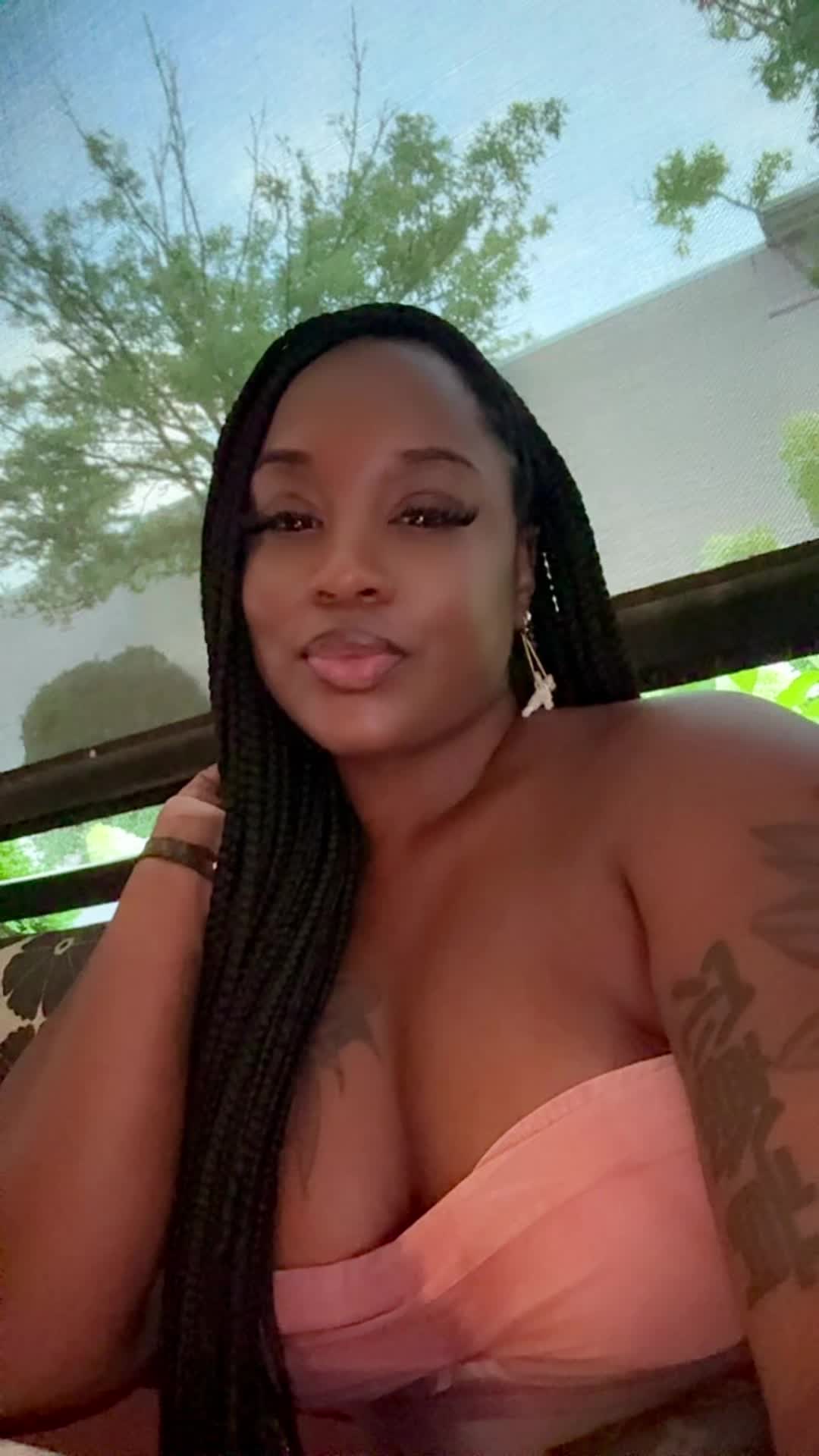 @Shanae
