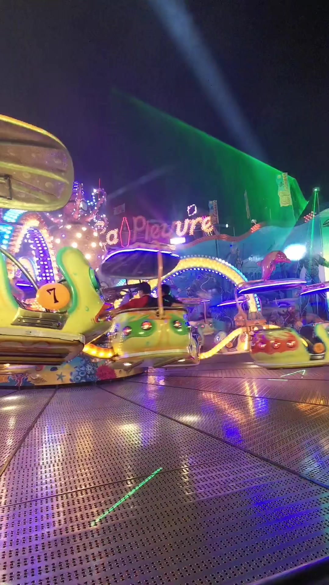 @ilies_funfair
