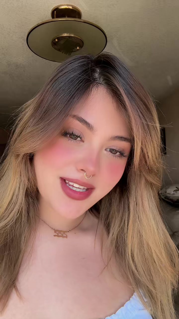 @xenialugert